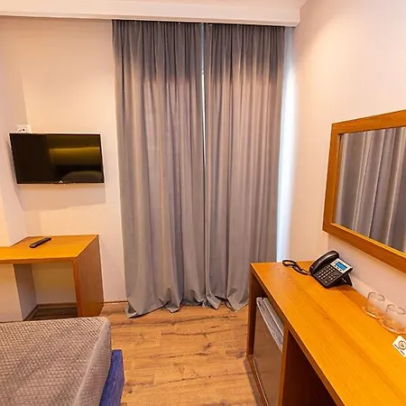Hotell Light 3*